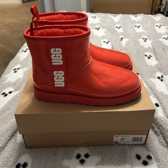 Ugg classic clear mini boots - Picture 3 of 8